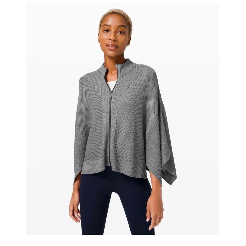 Lululemon Softer Still Wrap Women M/L Grey Excellent Cashmere Blend Zip Poncho